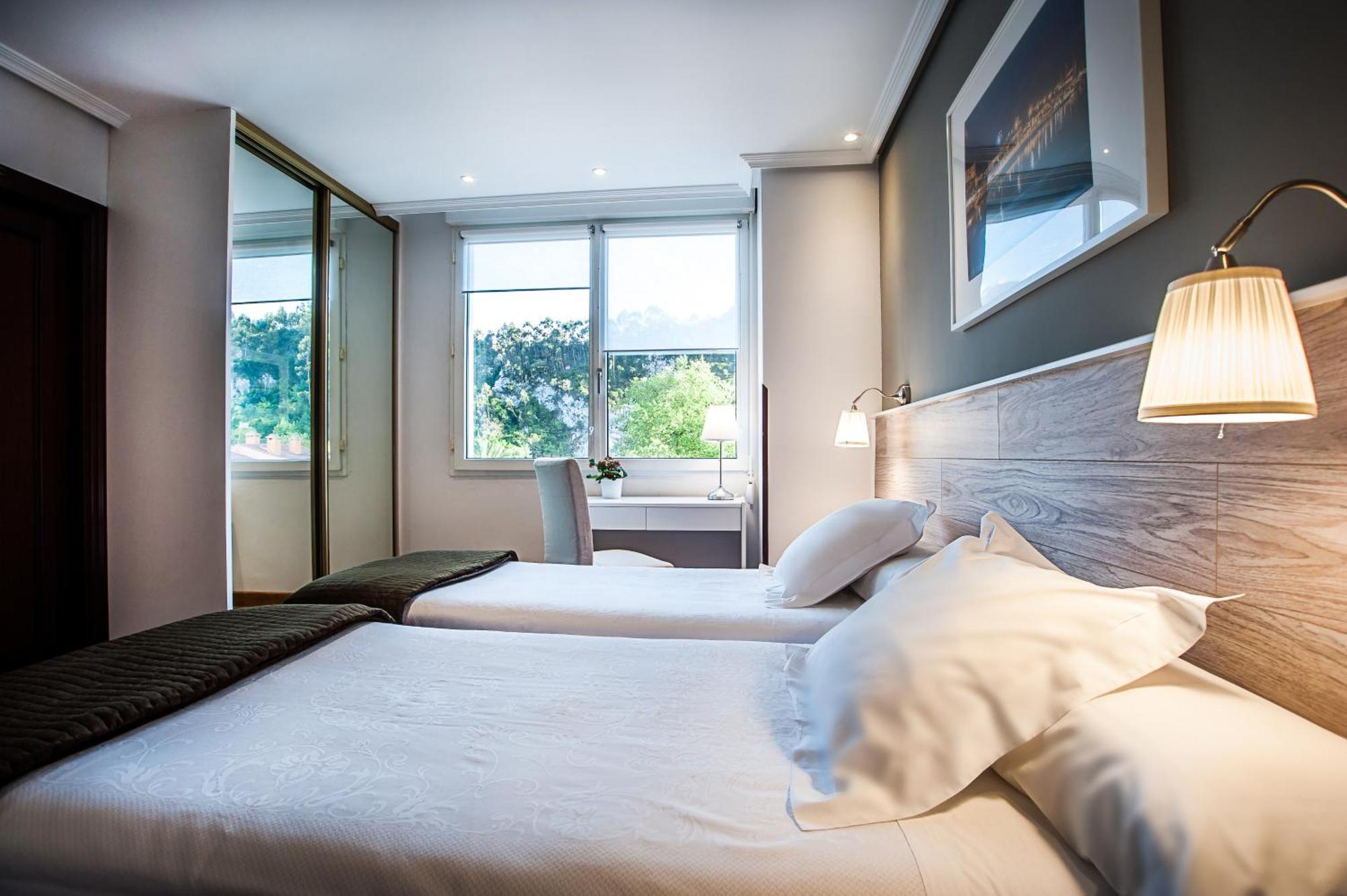 Hotel Don Pepe Ria Ribadesella Pokoj fotografie