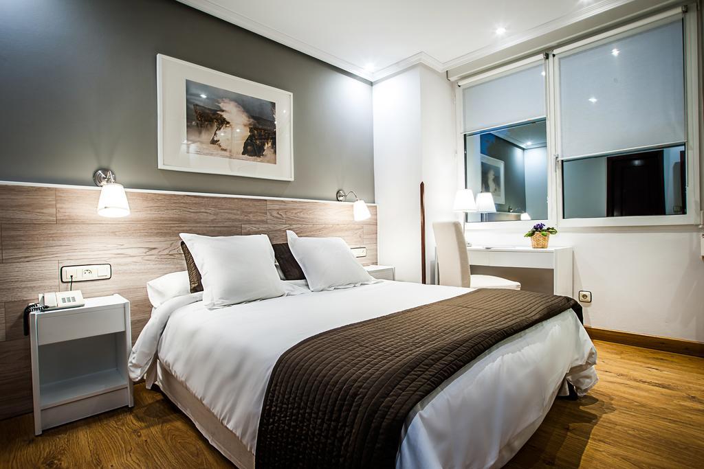 Hotel Don Pepe Ria Ribadesella Pokoj fotografie